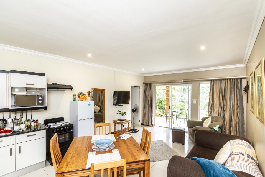 6 Bedroom Property for Sale in Dorchester Heights Eastern Cape